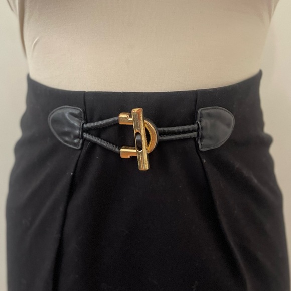 Calvin Klein Black Buckle Front Knee Length Pencil Skirt - Picture 6 of 7